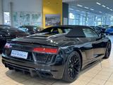 Audi R8 5.2 FSI RWS *LED*ADVANCED/KEY*B&O*ViRTUAL* - mit Benzin-Antrieb: Schwarz, Sitzheizung, Cabrio