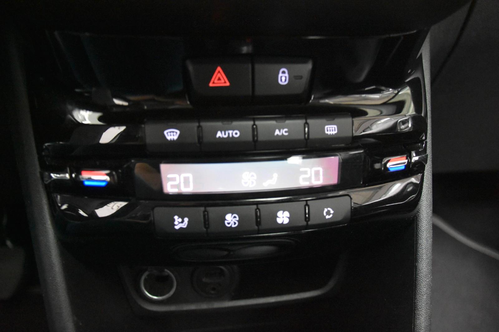 Peugeot 2008 Allure Leder Panorama Navi Android 2.Hd