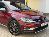 Volkswagen Golf Alltrack 2.0TDI 4Motion*DSG*LED*Virtual*ACC - Volkswagen Golf: Alltrack