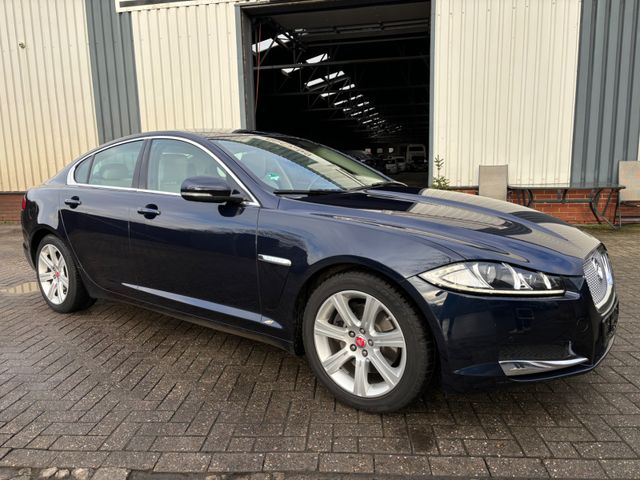 Jaguar XF 2.0 Turbo