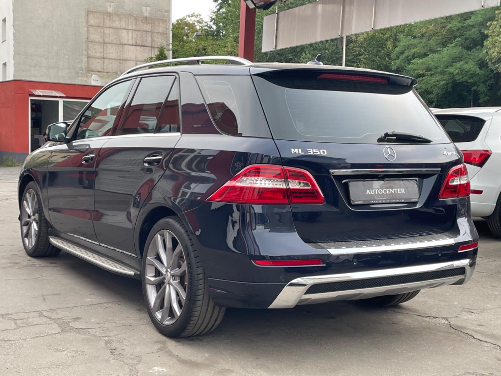 Mercedes-Benz ML 350 4Matic AMG /S-DACH/R-KAMERA/MEMORY/LEDER