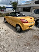 Opel Cabrio TOP Zustand. Private monatlich... - gebrauchte Opel Tigra aus dem Jahr 2004