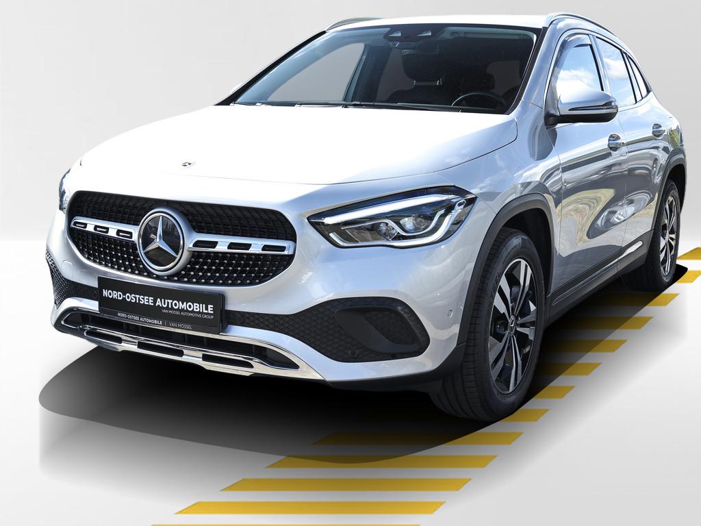 Mercedes-Benz GLA 180 SHZ AHK LED KLIMA TEMPOMAT