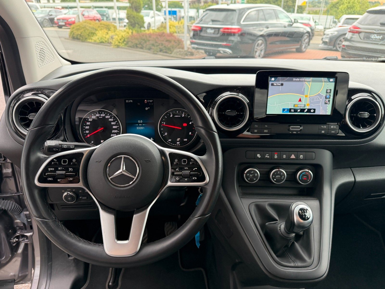 Fahrzeugabbildung Mercedes-Benz Citan 112 CDI Tourer Pro Kamera LED MBUX