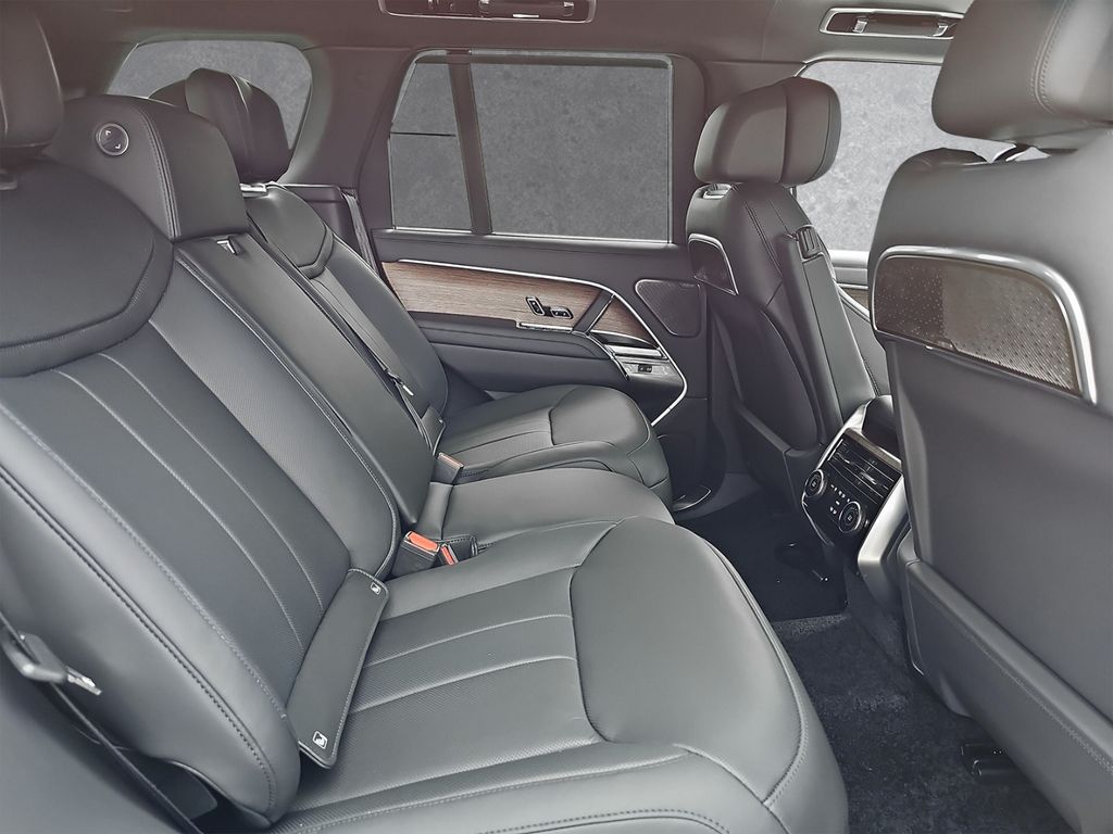 Land Rover Range Rover D350 Autobiography