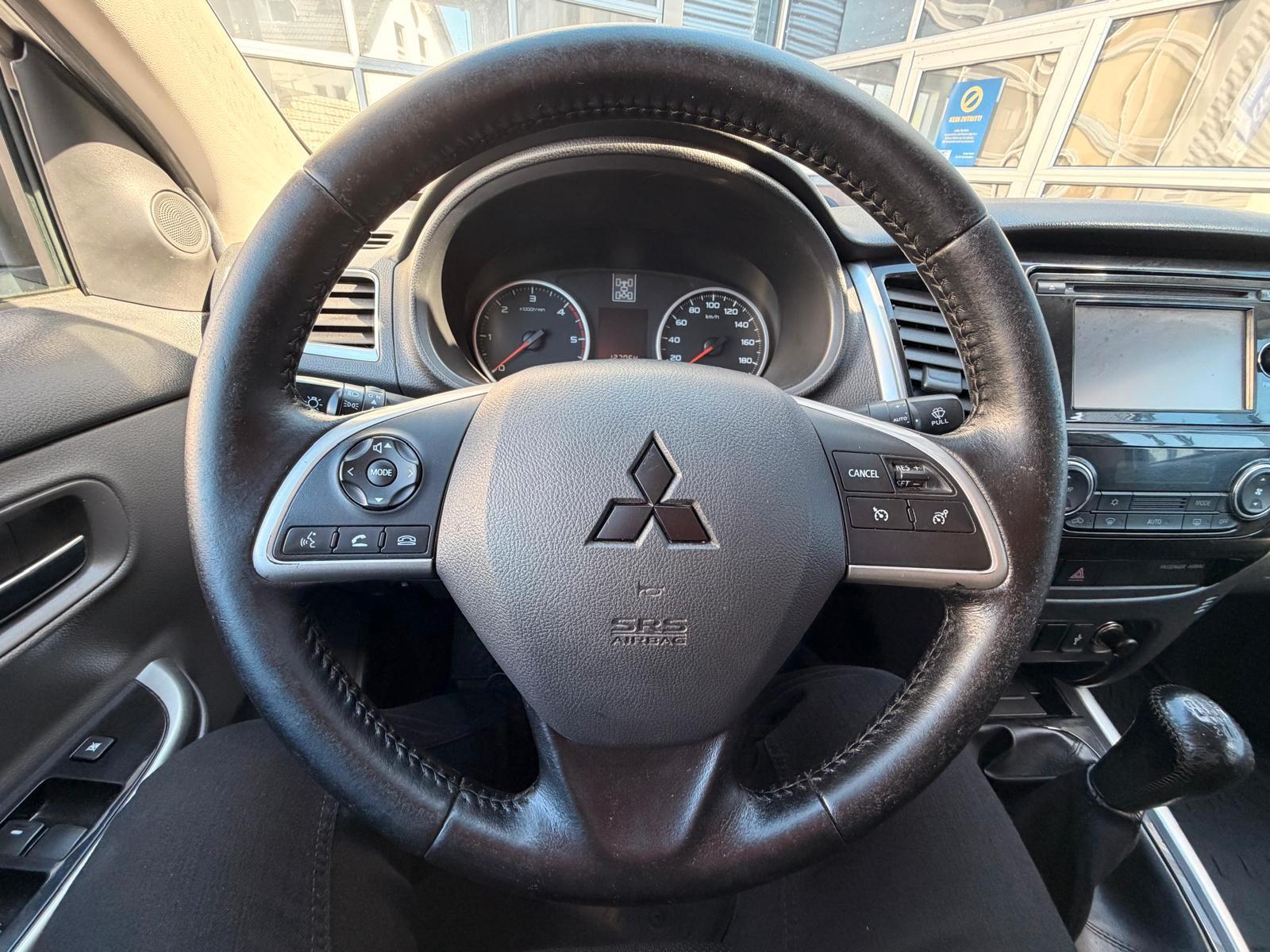 Mitsubishi L200 Plus Doppelkabine 4WD *Kamera*