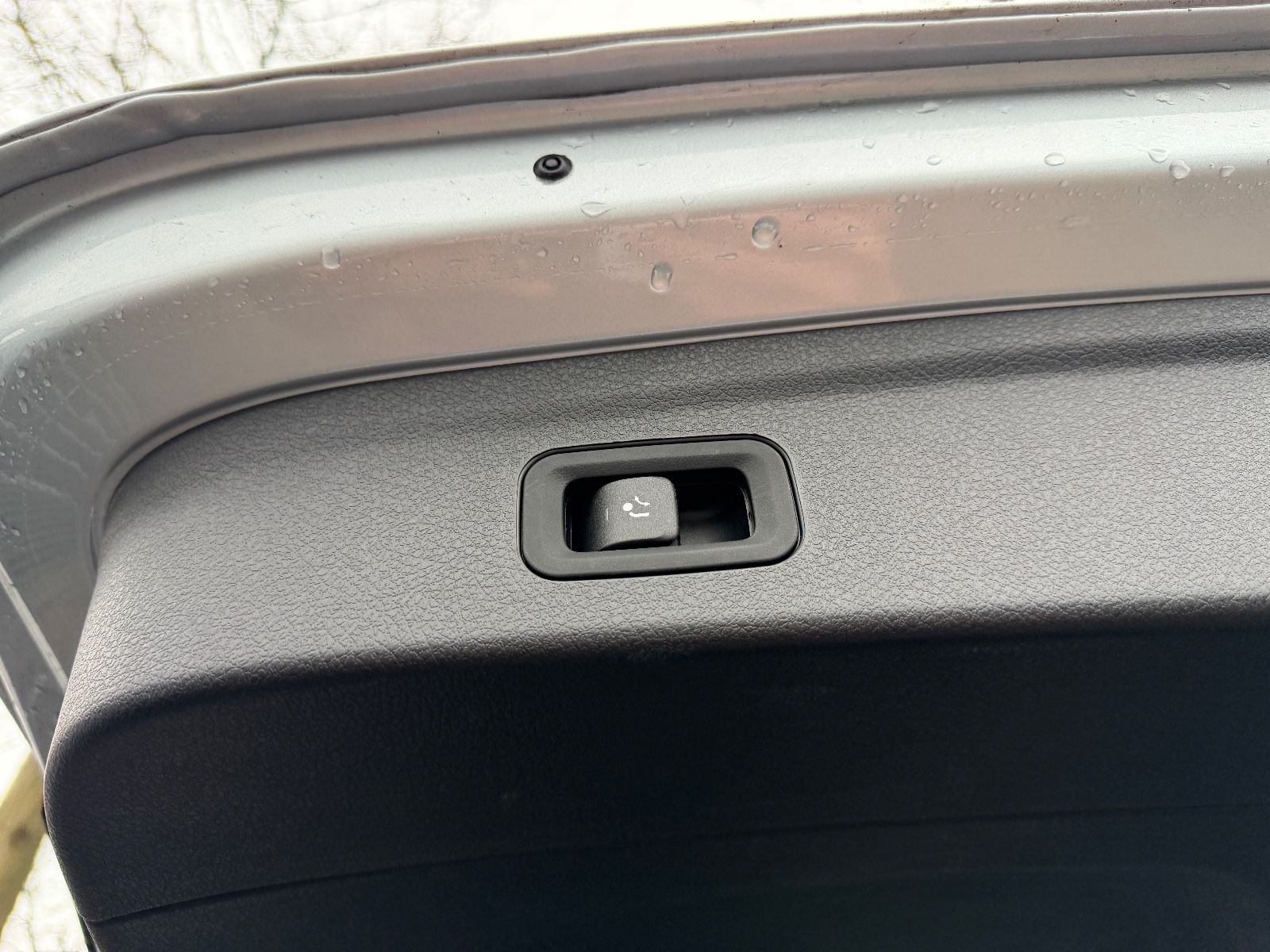 Fahrzeugabbildung Mercedes-Benz GLE 300d 4Matic*BURMESTER*MUTLIBEAM*AHK*WIDESCRE