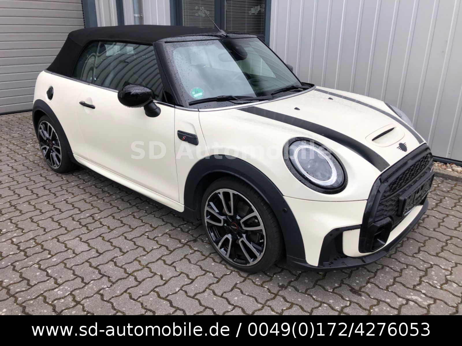 MINI Cabrio Cooper S John Cooper Works Trim
