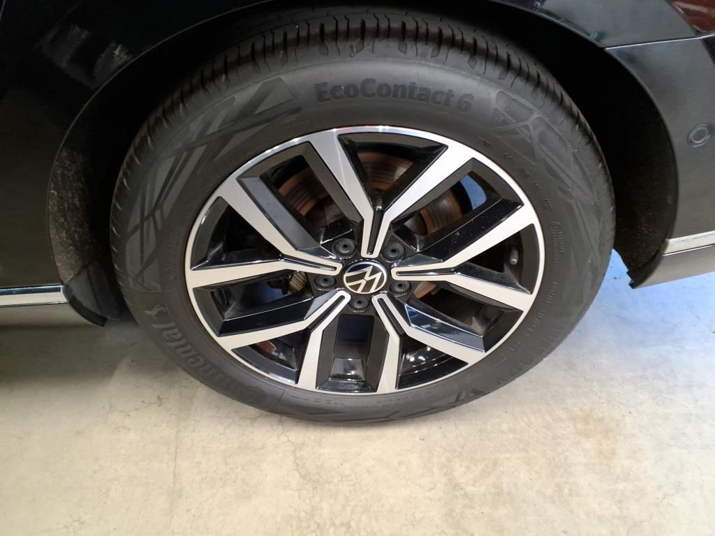 Volkswagen Passat Variant Elegance 1.5 TSI RFK*PDC*Tempo*SH