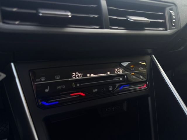 Fahrzeugabbildung Volkswagen Taigo Life 1.0 TSI 95 PS 5-Gang APP LED SHZG