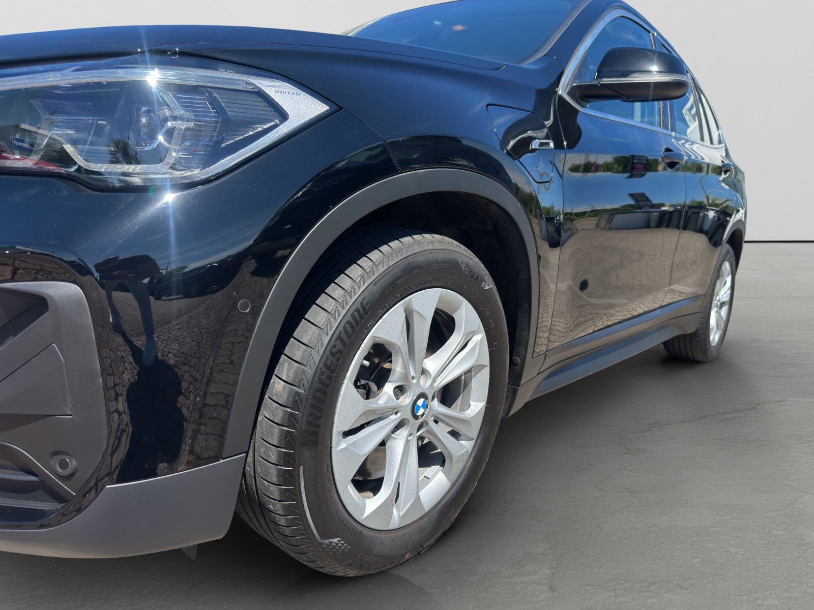 BMW X1 xDrive 25 e Advantage | Business | LED | WKR foto 20