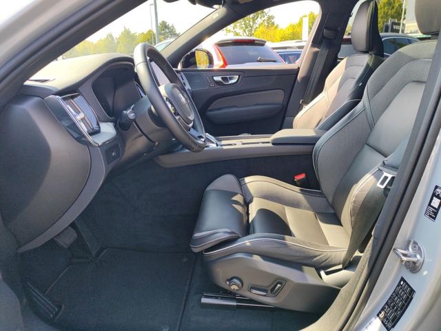VOLVO XC 60 (Bild 17 von Array)