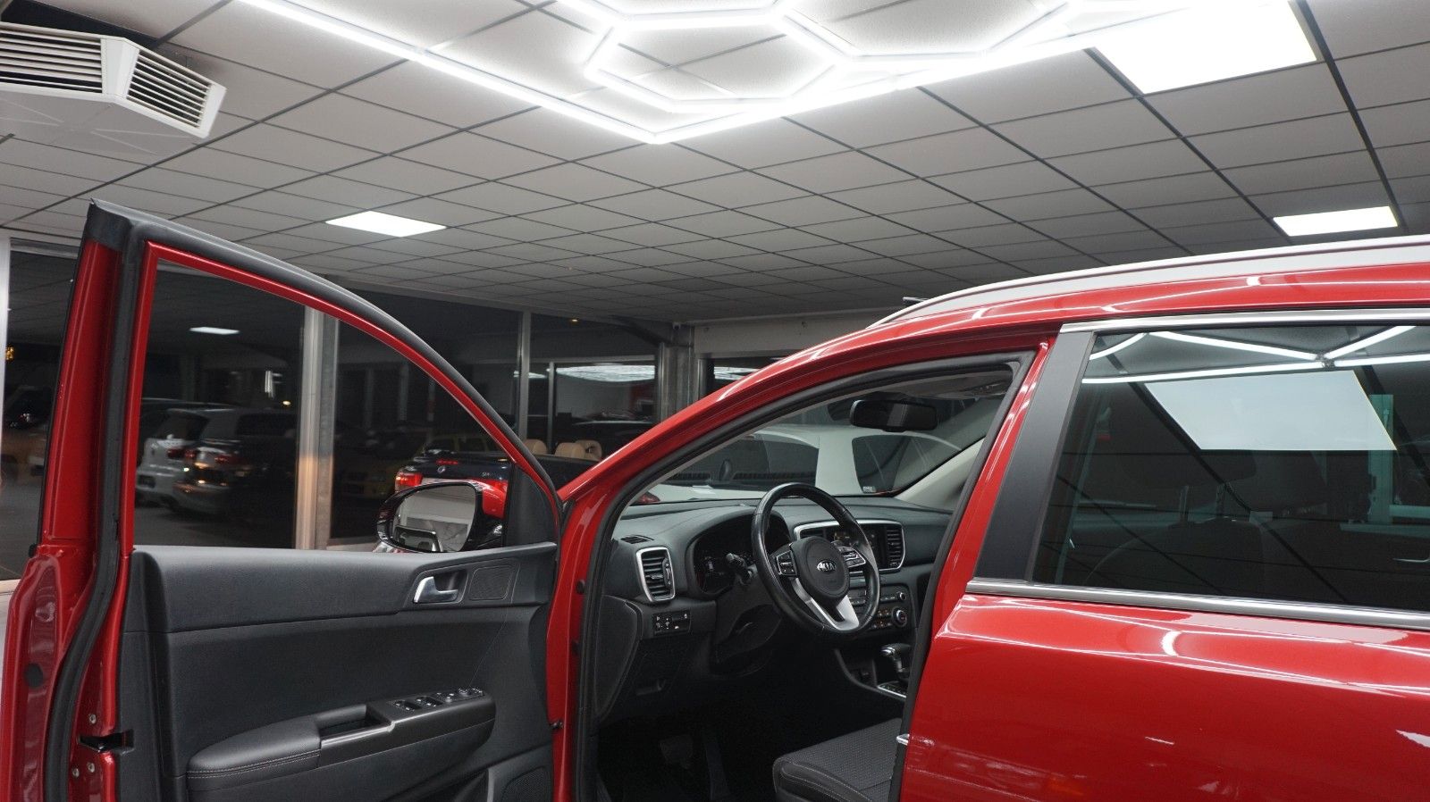 Fahrzeugabbildung Kia Sportage Spirit 4WD Pano Navi