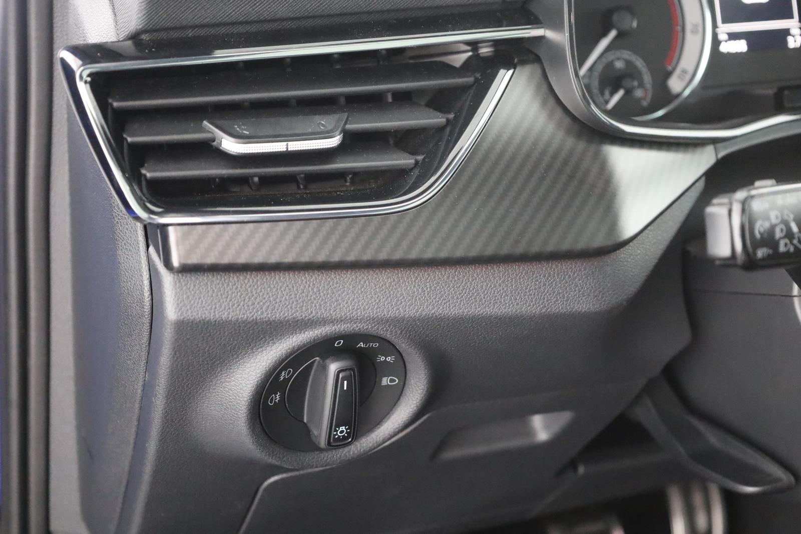 Skoda Kamiq 1.5 TSI Monte Carlo LED Panorama DAB