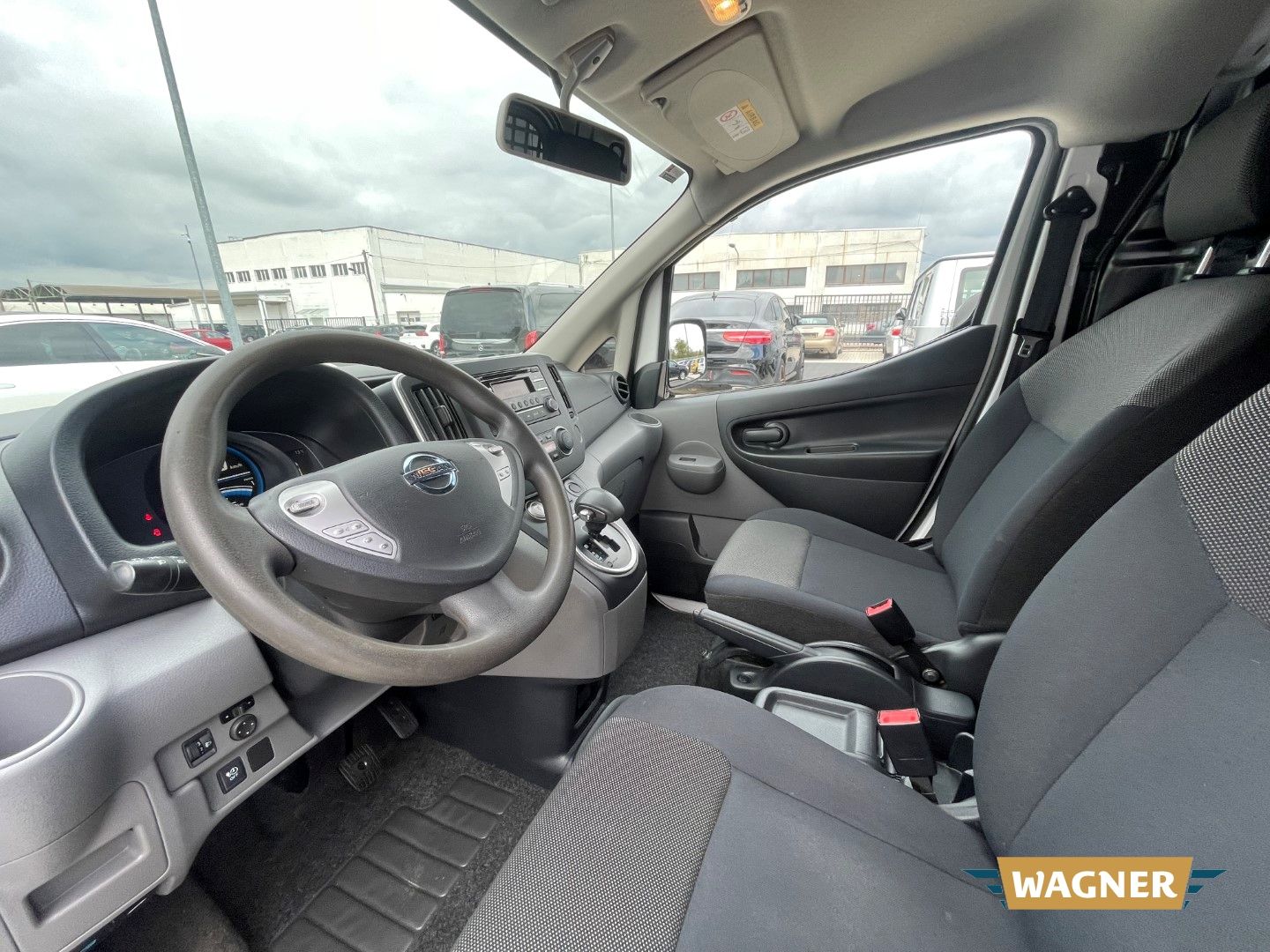 Fahrzeugabbildung Nissan NV200 Evalia e-Kasten Comfort Klimaautomatik