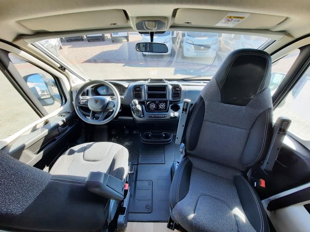 Fahrzeugabbildung Crosscamp EXPDN T 7.4 E Verfüg./Sparen Sie 4.562,- €