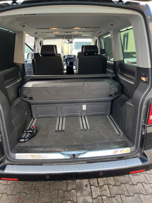 Volkswagen T5 Multivan