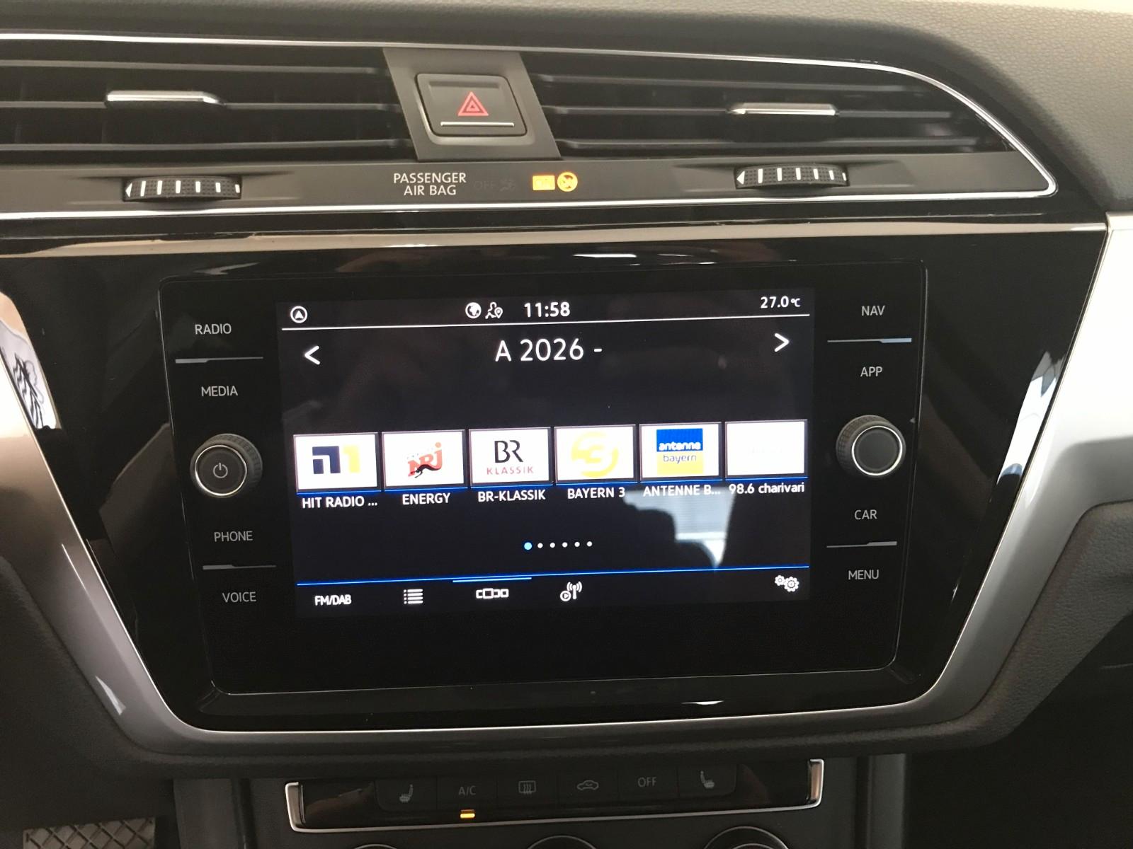 Volkswagen Touran 2.0 TDI SCR DSG TAXIAUSSTATTUNG, миниатюра 26