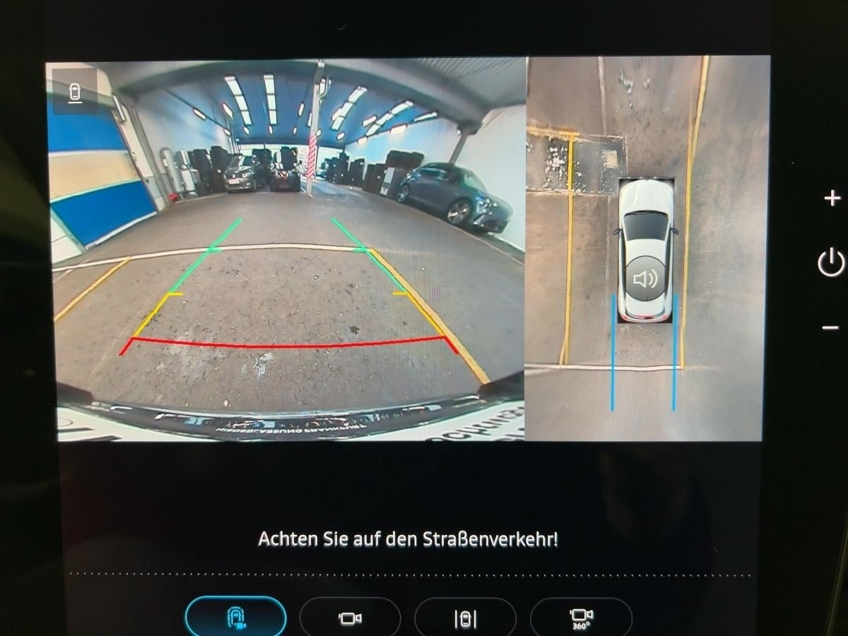 Renault Megane E-TECH - Bild 16