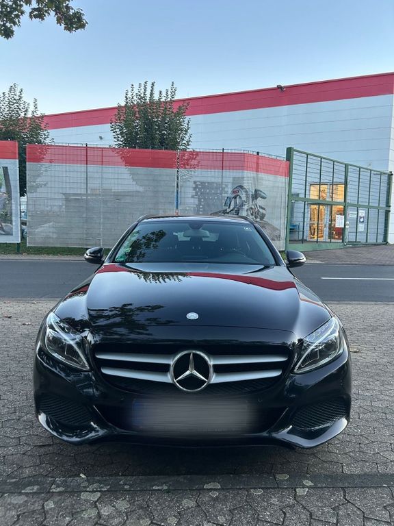 Image of Mercedes-Benz C 180