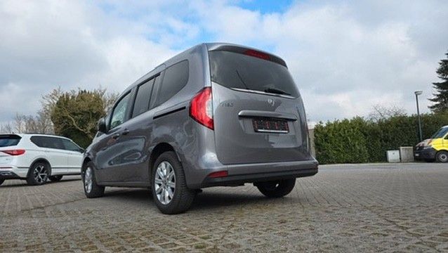 MERCEDES-BENZ T 180 Progressive | sofort verfügbar | 1. Hand 