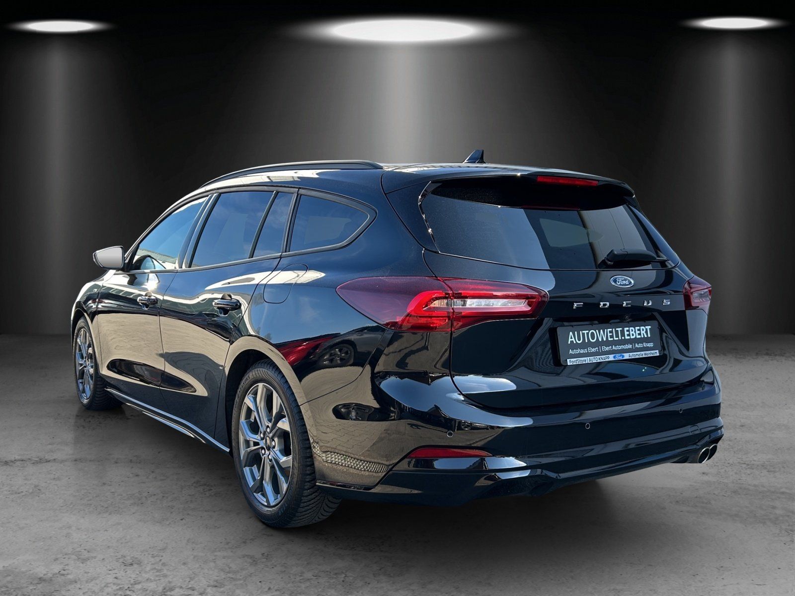 Fahrzeugabbildung Ford Focus 1.5 EcoBlue ST-Line X Aut./LED/ACC/CAM/AHK
