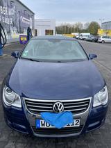 Volkswagen Eos 2.0 FSI Standard - Volkswagen Eos Standard mit Benzin-Antrieb