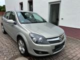 Opel Astra 1.6Mo.08*Autom.2.Hd.70Tkm*Navi*Tüv7/28* - gebrauchte Opel Astra aus dem Jahr 2007