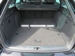SKODA Superb Combi 2.0 TDI Sportline 4x4 Nav Pan Sthzg SKODA Superb Combi 2.0 TDI Sportline 4x4 Nav Pan Sthzg
