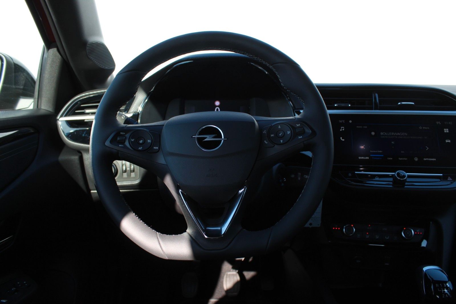 Fahrzeugabbildung Opel Corsa F GS*Allwetter*SHZ*LHZ*PDC*RFK