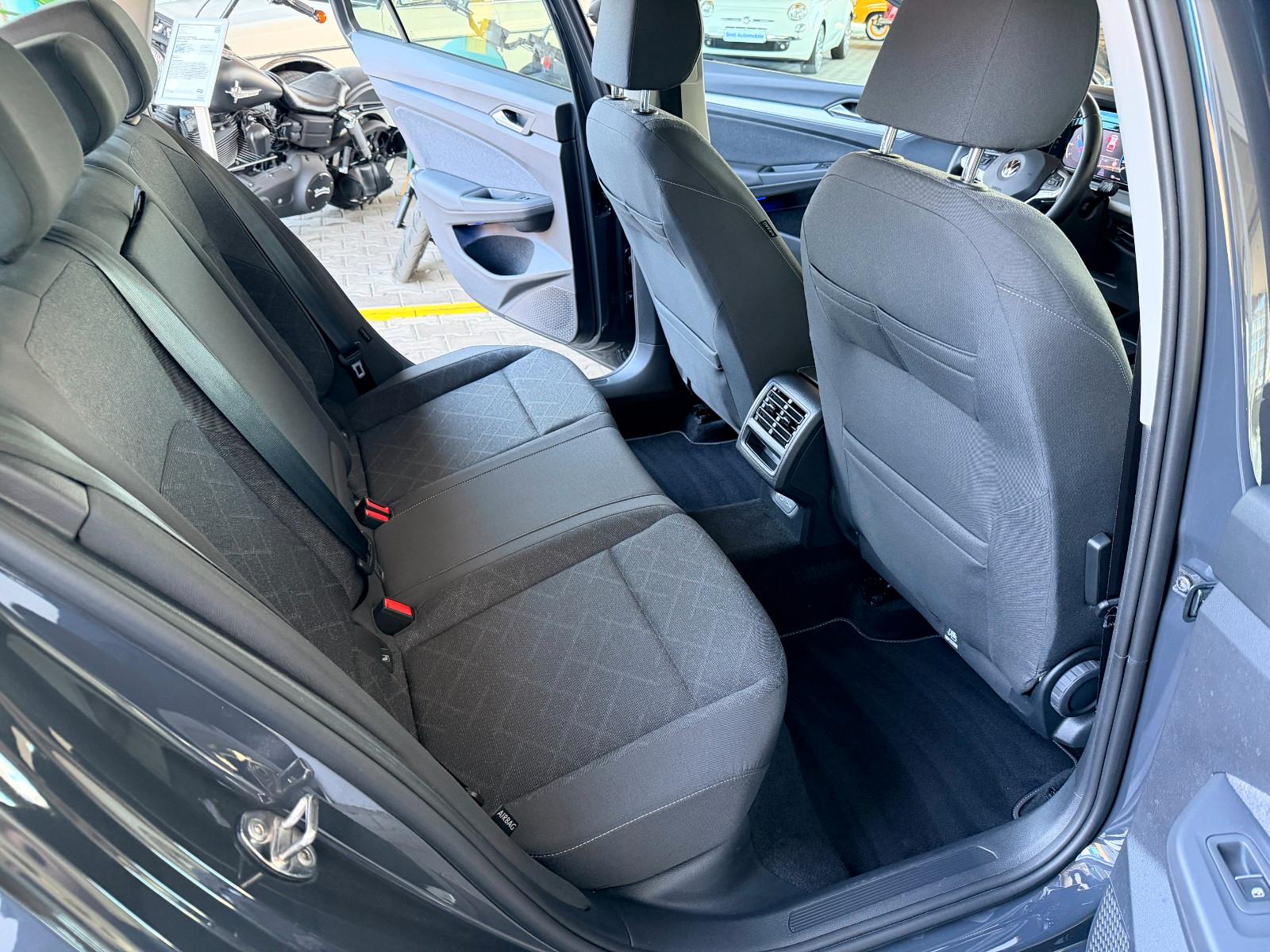 Volkswagen Golf VIII Variant DSG Life 2,0 TDI Automatik, миниатюра 6