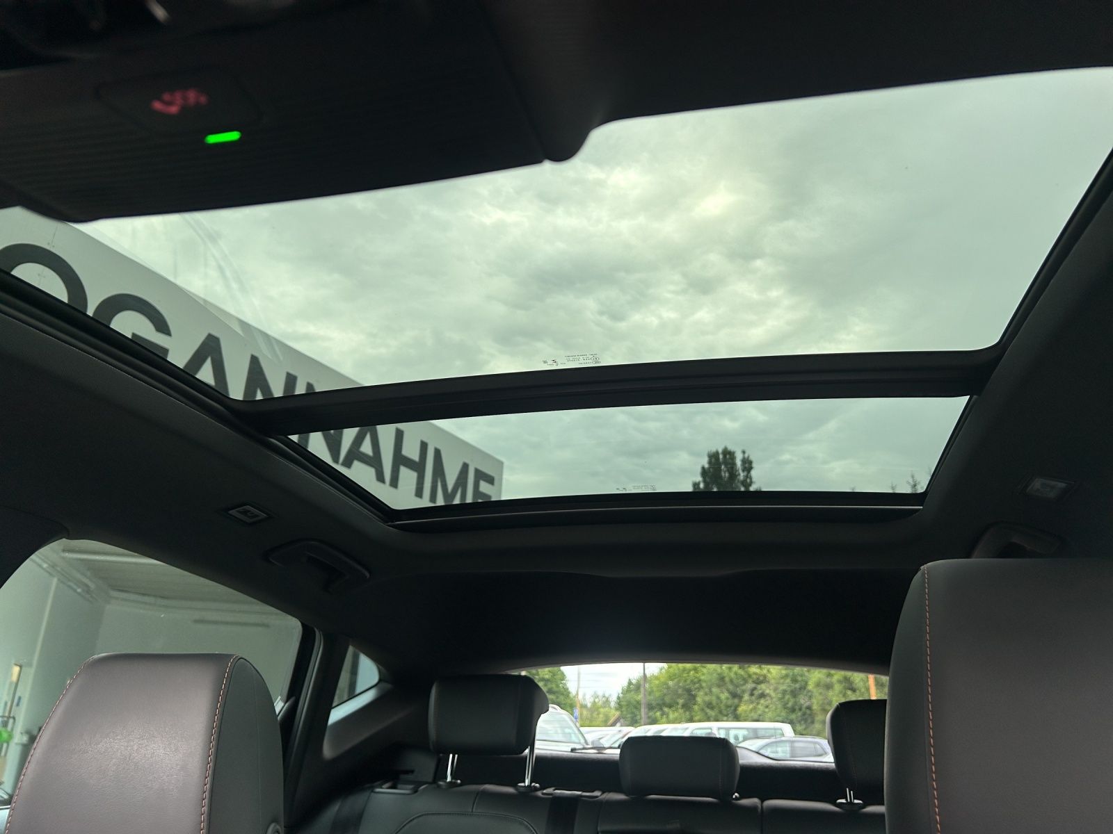 Fahrzeugabbildung CUPRA Formentor DSG LED Navi ACC AHK PANO RFK Virtual