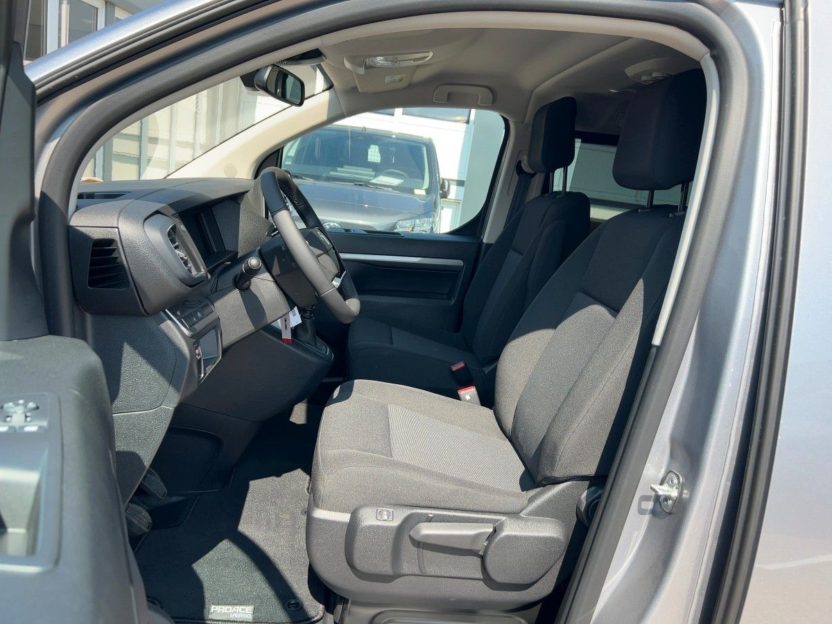 Fahrzeugabbildung Toyota Proace Verso L1 Comfort + Travel Paket M/T