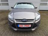 Ford Focus Turnier Titanium 1,6 4 Zylinder - Ford Focus: 1.4
