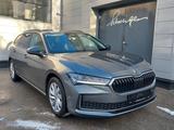 Skoda Superb Combi 2.0 TDI Selection - Skoda Superb: 2.0