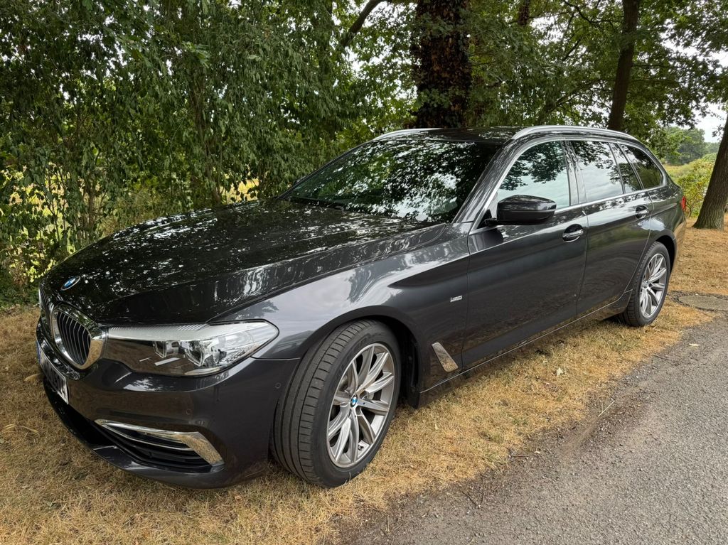 Image of BMW 530