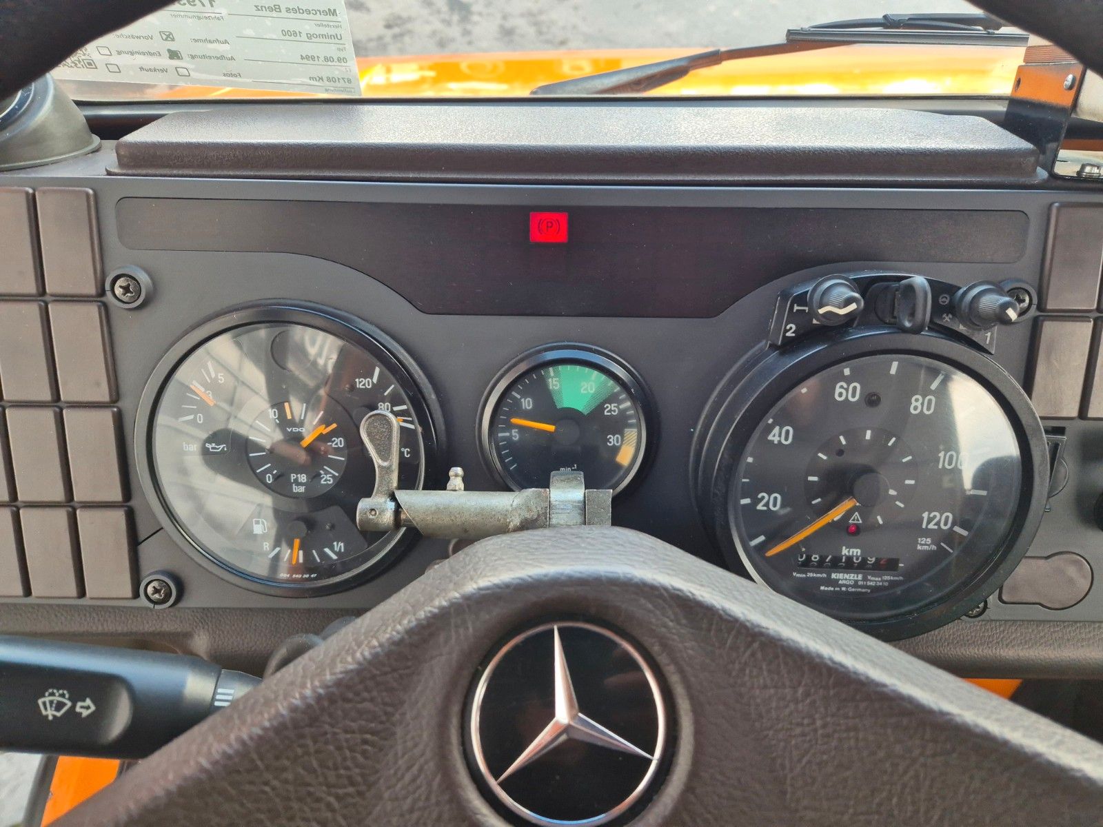 Fahrzeugabbildung Mercedes-Benz Unimog U1600 4x4 Zweiweg ZW 100 S Railway 11584h