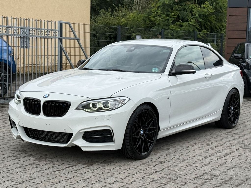 Image of BMW M235