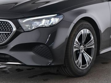 Mercedes E 220 - 9