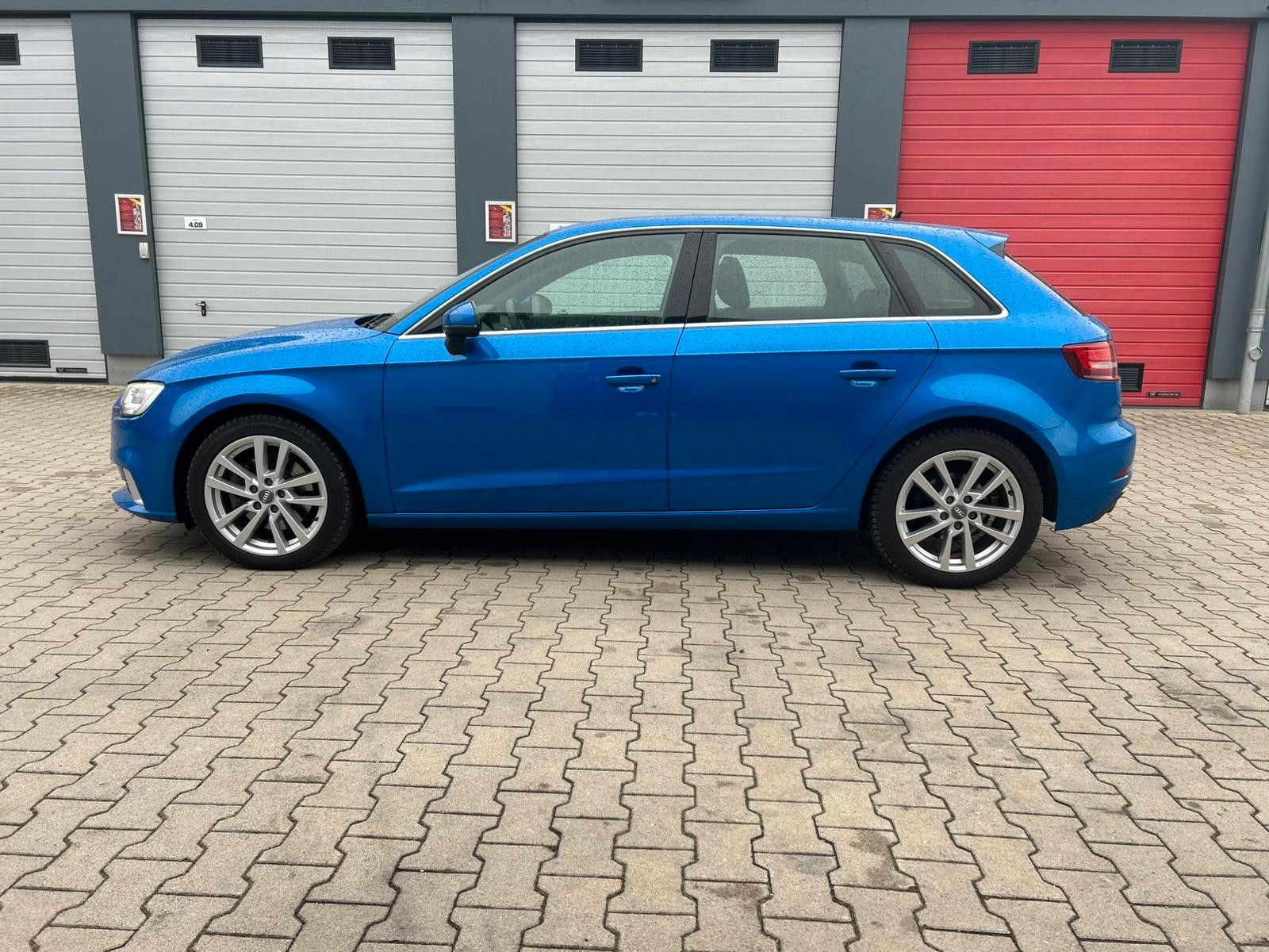 Audi A3 Sportback 35 TDI sport S-Tronic 2,0TDI XENON/ foto 12