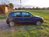 Renault Clio 1.2 Klima HU 01/2027 zuverlässig sparsam - Renault Clio aus 2004: 1.2