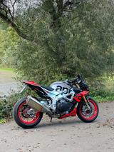 Aprilia Tuono v4 factory  - APRILIA FACTORY TUONO
