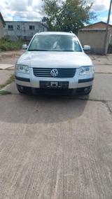 Volkswagen Ich verkaufe passat 1.9 disel 6 gang - Volkswagen Passat aus 2003: 1.9
