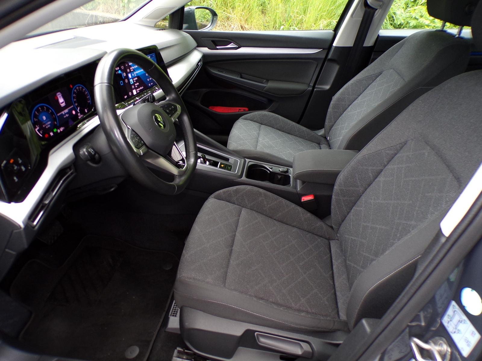 Volkswagen Golf VIII VARIANT 1.5 TSI DSG LIFE NAVI+KAMERA, миниатюра 12