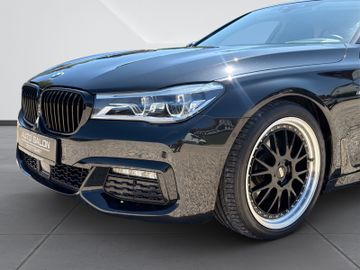 BMW 740 - 2