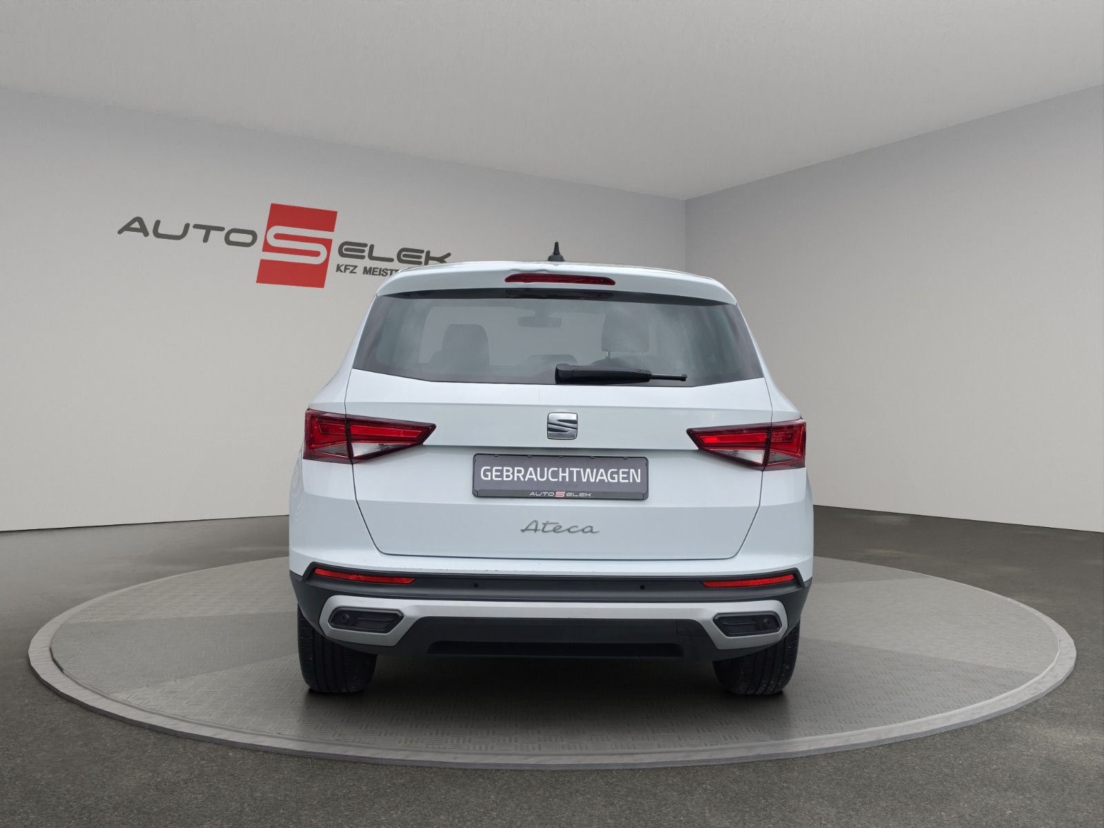 Fahrzeugabbildung SEAT Ateca Style Apple CarPlay LED