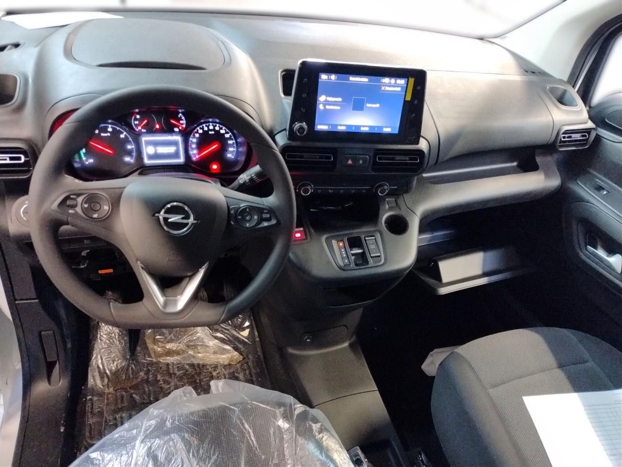 Fahrzeugabbildung Opel Combo-e Cargo 7,4KW/KLIMA/PDC/50kwh/KAMERA/NAVI