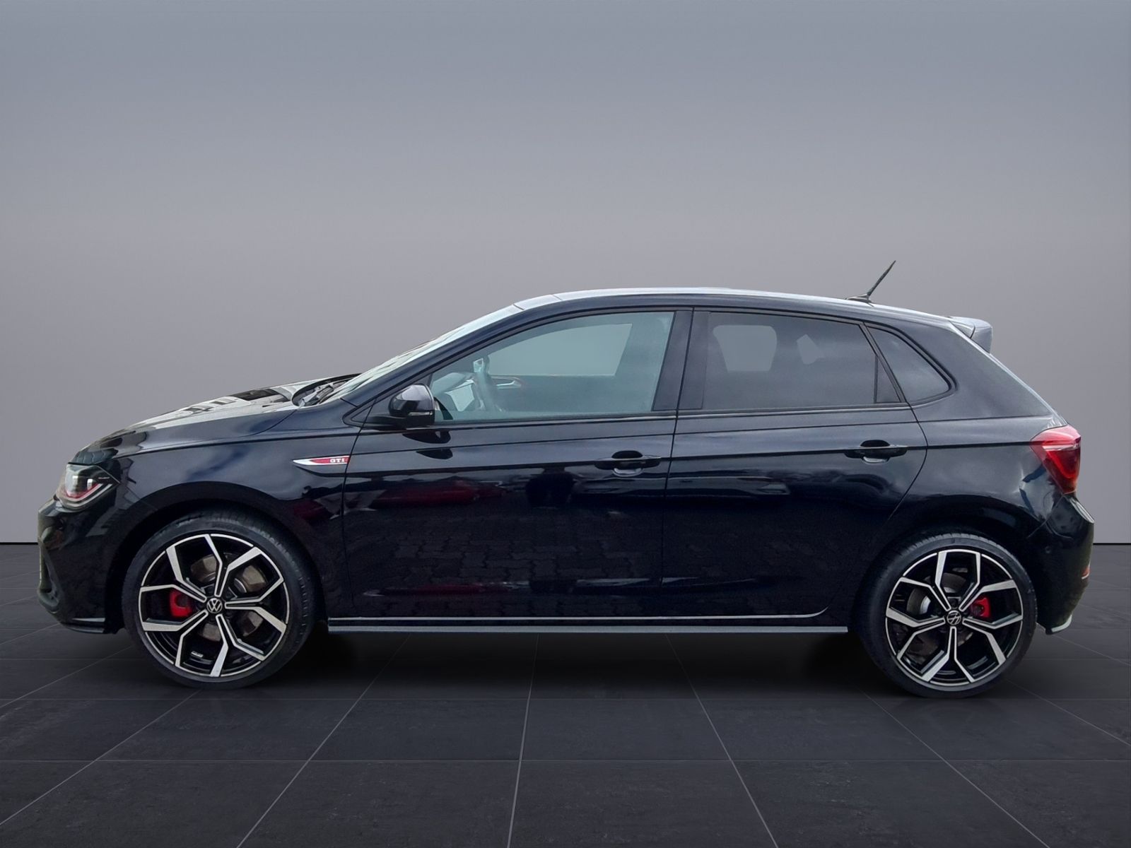 Volkswagen Polo GTI 2.0 TSI DSG NAVI WR PANOD MATRIX KAMER foto 4