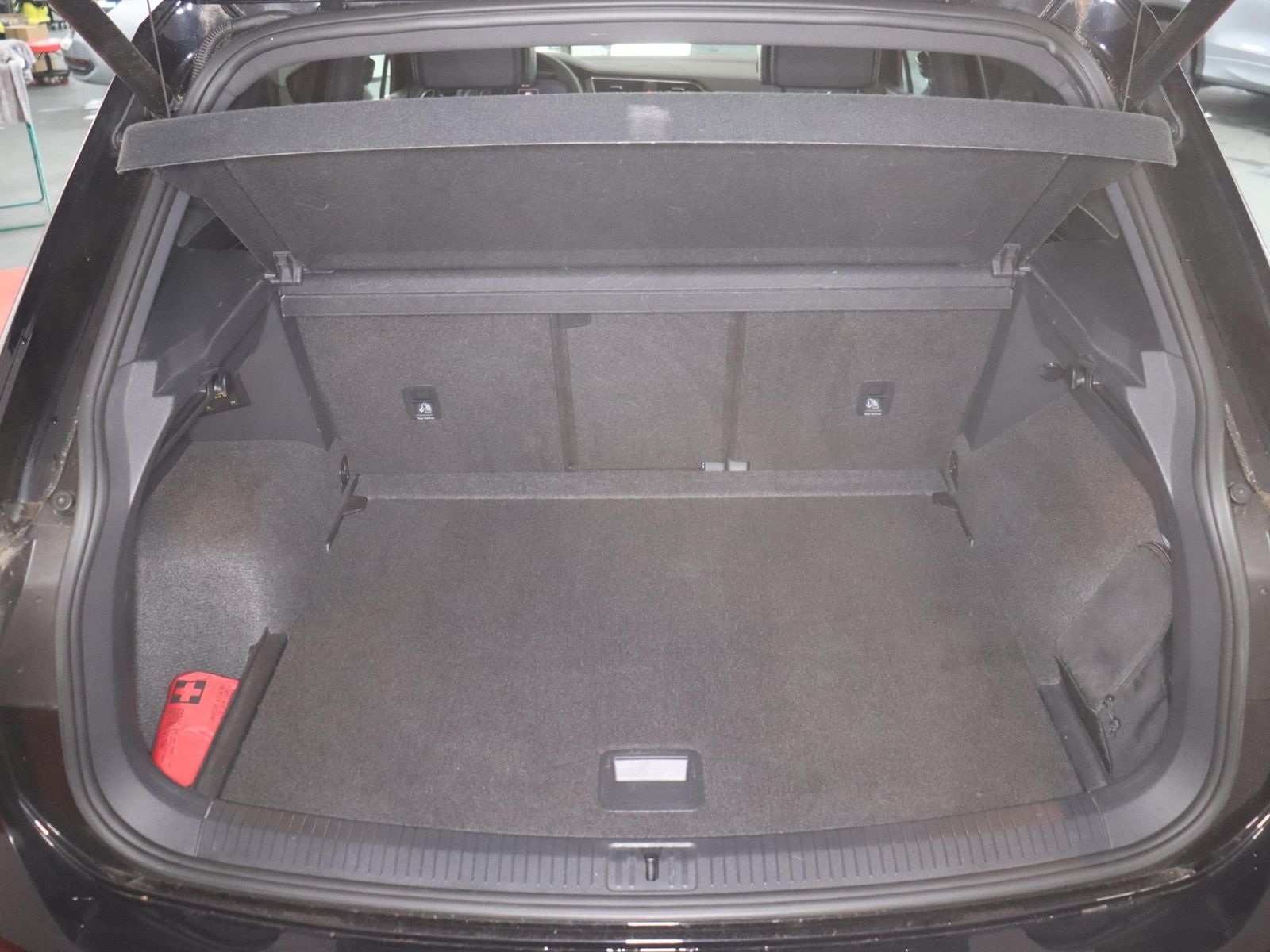 Volkswagen Tiguan R-Line Black Style 2.0TDI DSG 356,-ohne A foto 17