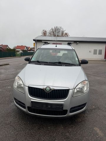 Skoda Roomster 1.2 Benzin/TÜV 02/2026 700...